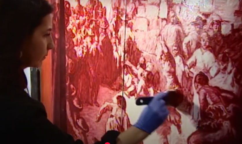 Detalle del proceso de restauración de las sanguinas de la Sala Sert